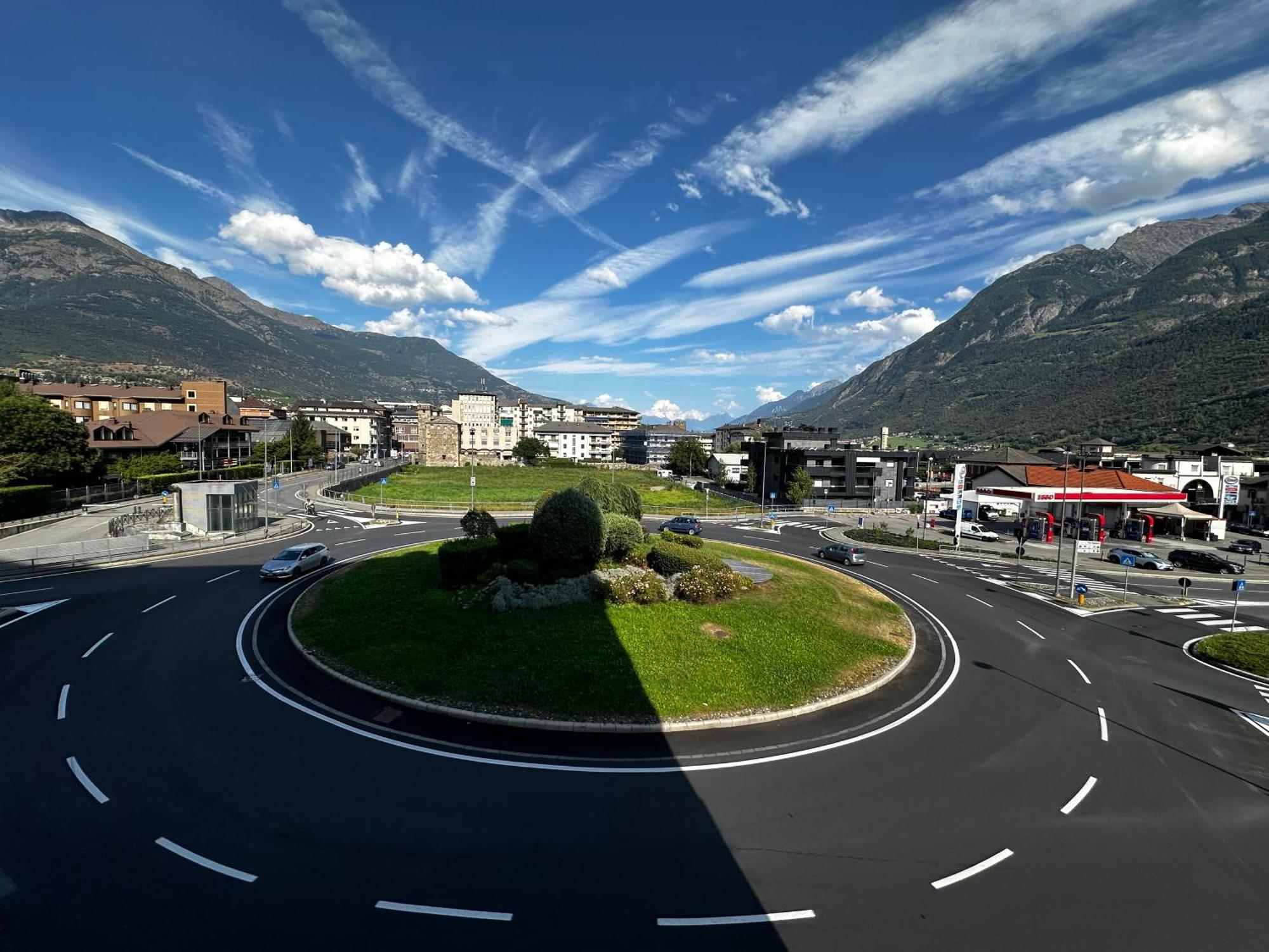 Aosta Center Holidays Apartments Eksteriør bilde